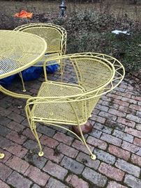 WOODARD PATIO FURNITURE-BRIGHT YELLOW ROUND TABLE AND FOUR CHAIRS