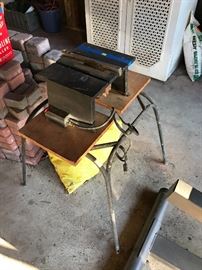HAND TOOLS / YARD TOOLS / GARAGE ITEMS