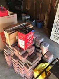HAND TOOLS / YARD TOOLS / GARAGE ITEMS
