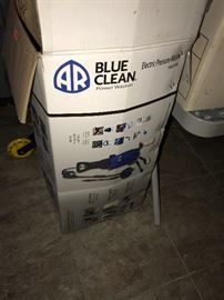 BLUE CLEAN POWER WASHER