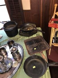 WAGNER WARE SIDNEY CAST IRON COOKWARE