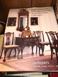 ANTIQUES AND COLLECTIBLES REFERENCE BOOKS