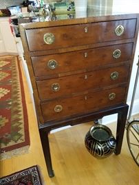 Henredon silver or jewelry chest, raised on legs