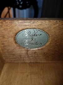 Label in the kidney shaped table