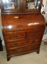 Showing the barrel or cylinder top closed