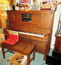 Dorsheimer PLAYER PIANO WITH FLATWARE