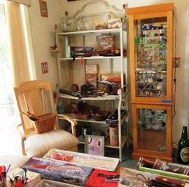 Dorsheimer DISPLAY BAKERS RACK AND SALTS CABINET