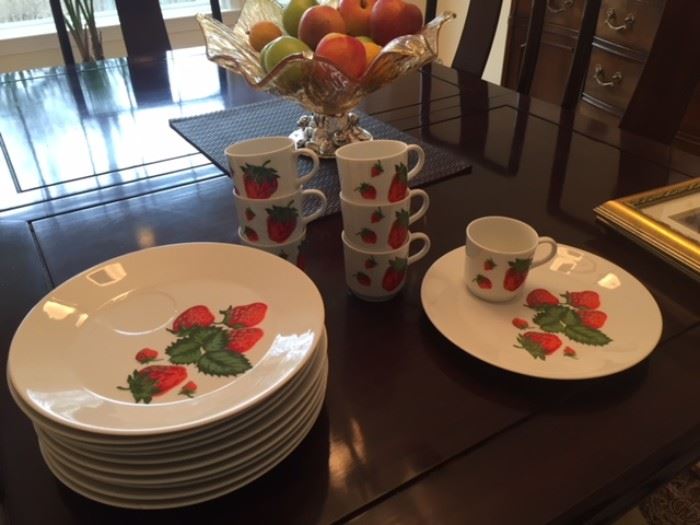 Strawberry design plates with matching cups