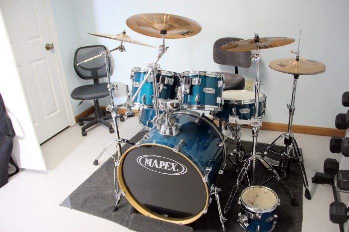 Mapex Drum Set 6 Drums 4 Cymbals