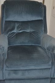 1 of 2 LANE Rocker/Recliners