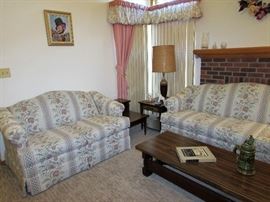 2 Sets of Mid-Century End Tables