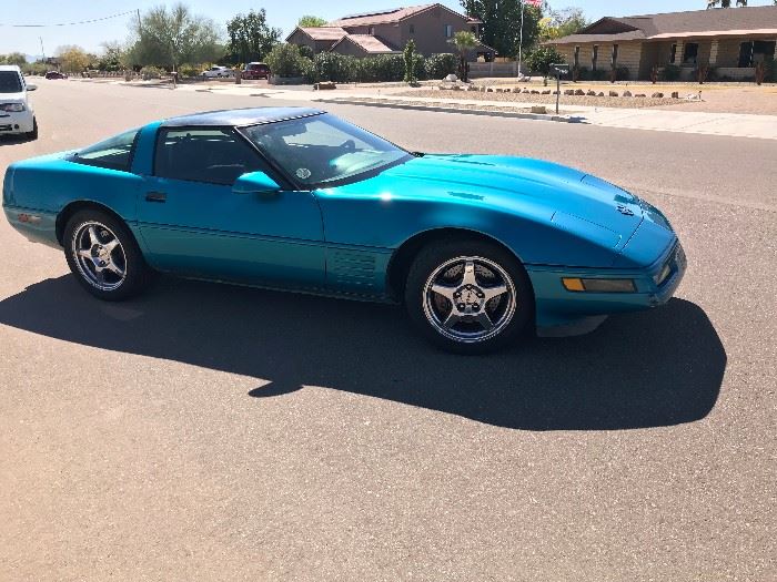 1992 Corvette , 350 engine 111,000 miles 