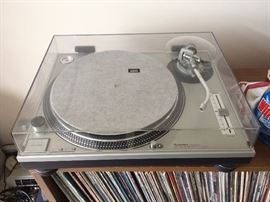 Another Technic profressional turntable