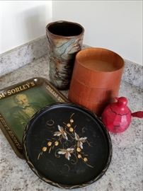  Interesting Decor Set, including Coors USA Mortar  http://www.ctonlineauctions.com/detail.asp?id=691080