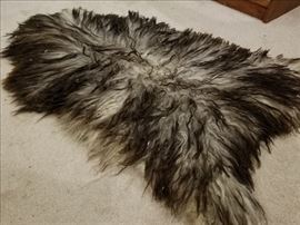  Fur Throw Rug  http://www.ctonlineauctions.com/detail.asp?id=691151