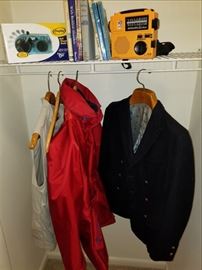  Sailing and Nautical Items  http://www.ctonlineauctions.com/detail.asp?id=691162