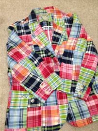 Group of Women's Spring / Summer Clothes  http://www.ctonlineauctions.com/detail.asp?id=691170