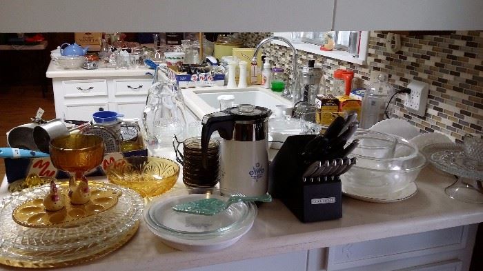 Kitchen Aid cutlery set, Vintage Corning Ware coffee pot, & more kitchen