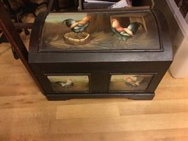 Chest with chicken decor