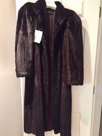 Ladies mink coat - size 12
