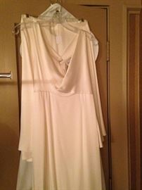 Vera Wang wedding dress from Saks Fifth Avenue (consigned)
