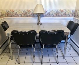 Retro-style Kitchen Table and 4 Chairs, chrome and cracked ice.