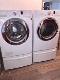 LG front load washer & gas dryer LIKE NEW