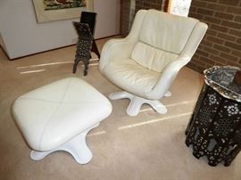 Yrjo Kukkapuro for Haimi, Finland "Karuselli" Fiberglass & White Leather Lounge Chairs & Ottomans - Pair