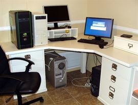Corner Desk, Computer Desk, Unit, Chair, Apple, Dell, PC, Monitor, Computer, Tower