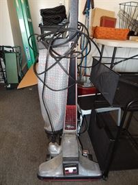 Upright Vacuum (heavy duty)