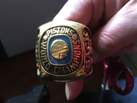 This is a cool piece of memorabilia commemorating the Detroit Pistons of the Isaiah Thomas-Joe Dumars era. It is a Jumbo World Championship ring sanctioned by the NBA -- first one I've ever seen!