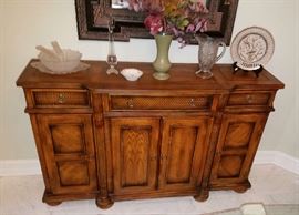 Matching Server/Buffet