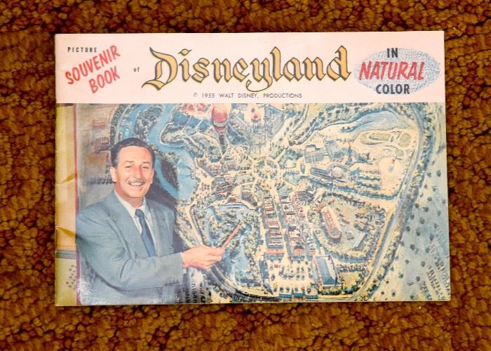 Vintage Walt Disney Disneyland Souvenir Book (1955)