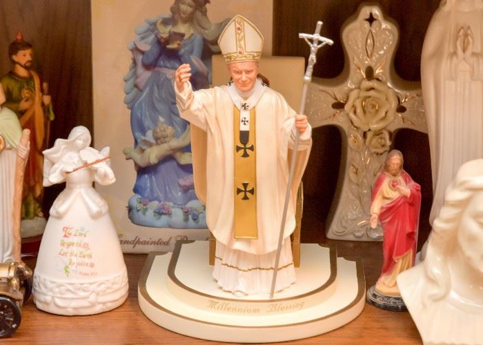 Millennium Blessing Pope Figurine by Timothy Bruckner