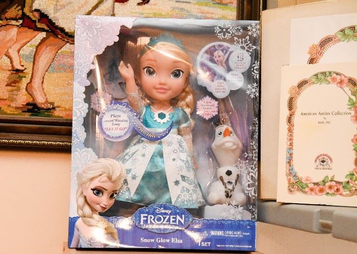 Disney Frozen Doll (Snow Glow Elsa)