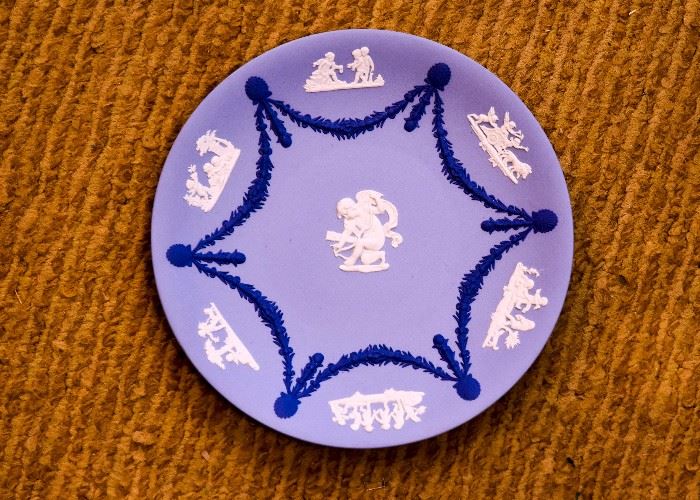 Wedgwood Collector's Plate