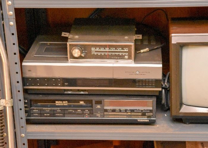 Stereos, VHS Player