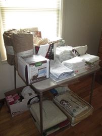 Small assortment of linens