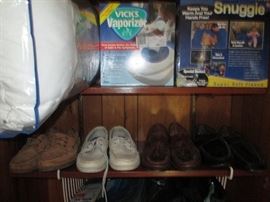 Men's size 9 footwear