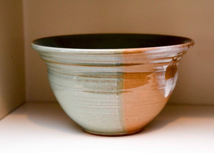 Art Pottery Bowl