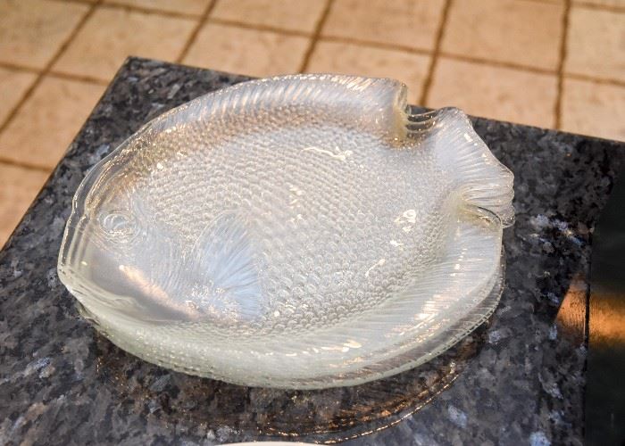 Glass Fish Plates