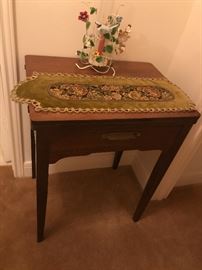 Singer sewing machine with attachments