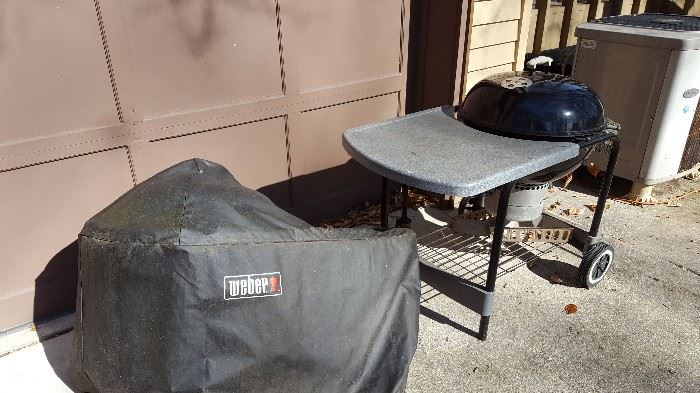 Weber kettle and table combo