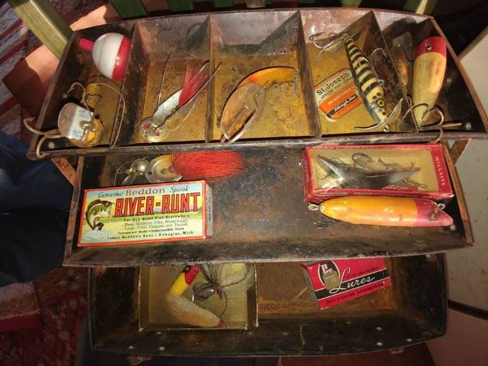 vintage tackle box lures