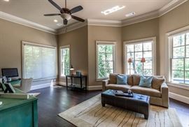 Downstairs office - fabulous!!!!