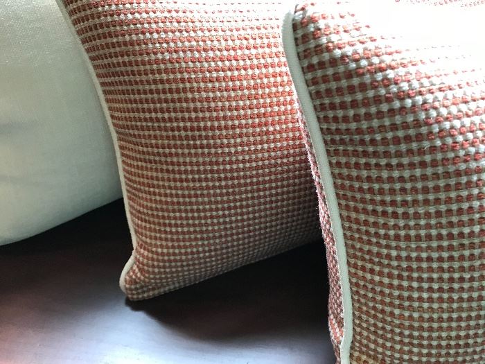 There are two of each kind...a pair of pretty pillows.  It must be alliteration day.