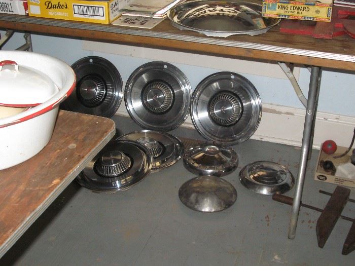 Rambler hubcaps