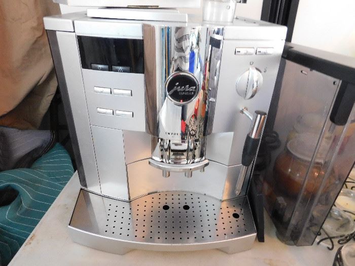 Jura Compresso machine