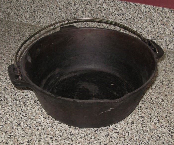 cast iron  kettle