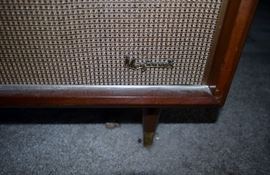 vintage large magnavox speaker